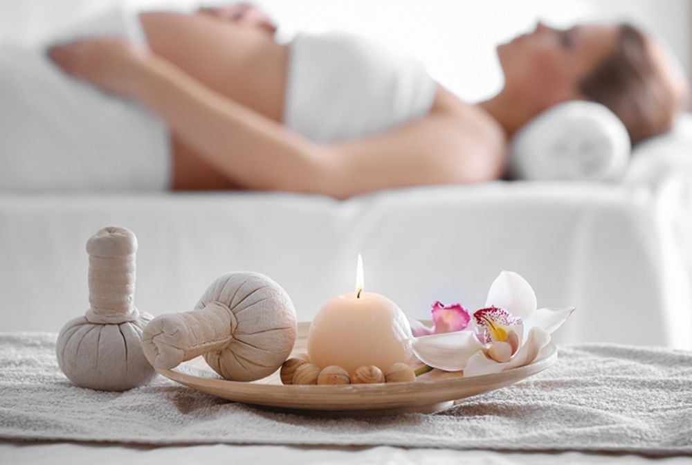 Relaxační těhotenská masáž