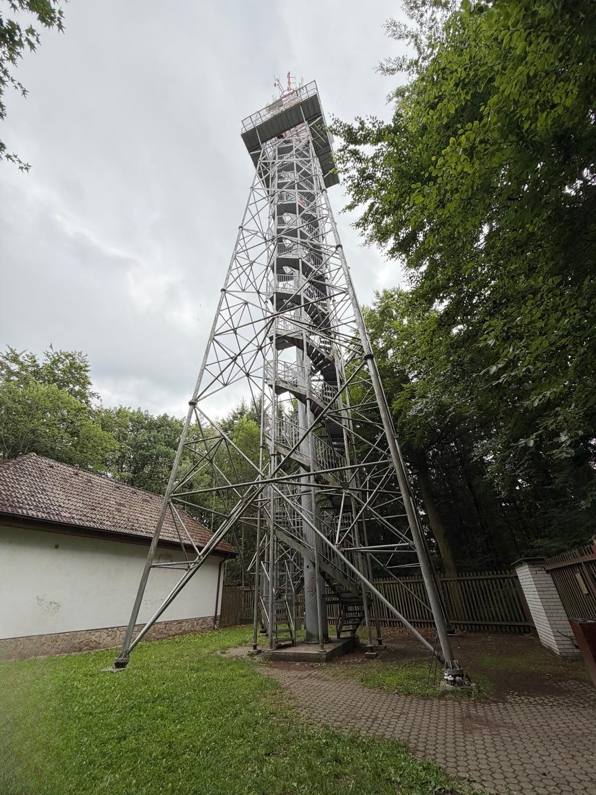 Rozhledna Jarník v Píseckých horách u Písku
